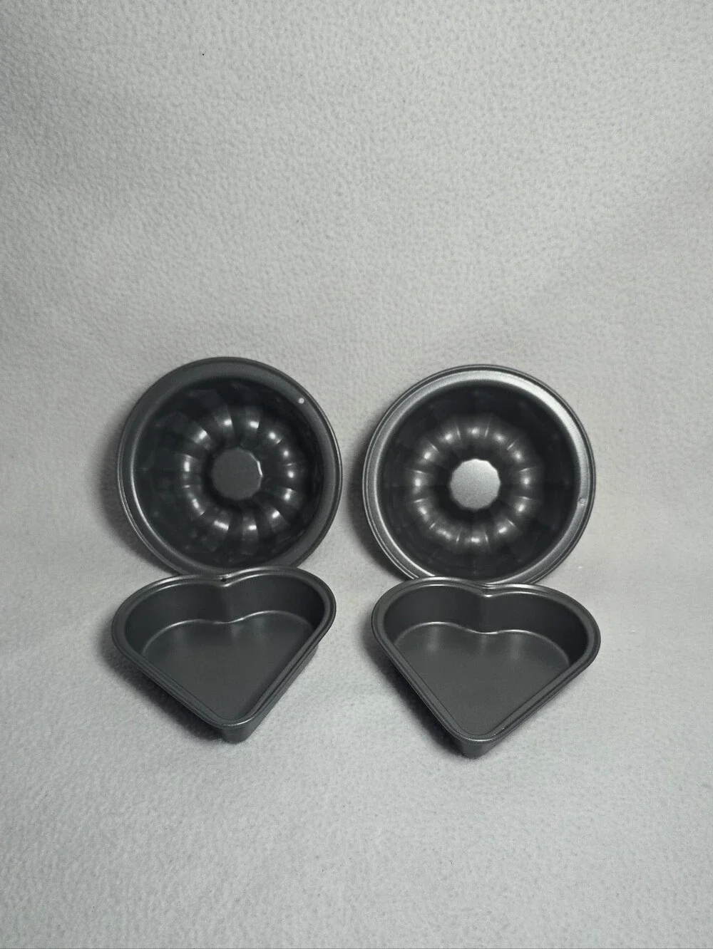 Nonstick Mini Bundt & Heart Cake Pan Set